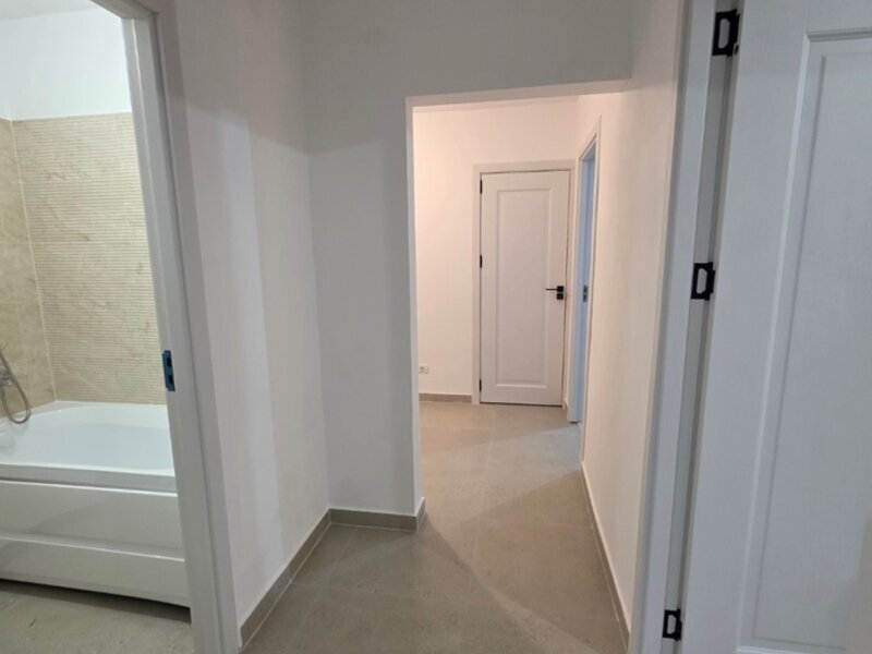 Basarabia, 5 minute metrou Costin Georgian pe Intrarea Muncii nr. 2 renovat